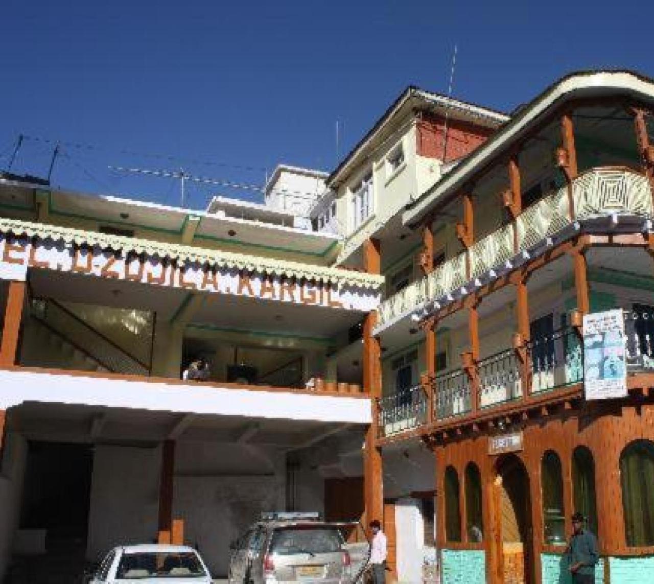 Hotel D'Zojila Kargil Exterior photo